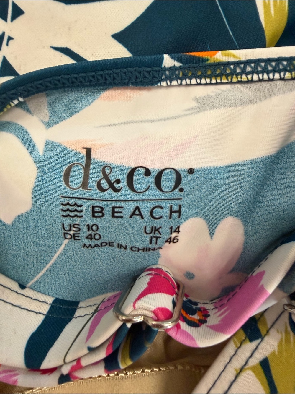 Denim and Co Beach Regular V Neck Ruched Waist Swim Dress Size 10 Tropical Print - Picture 8 of 12